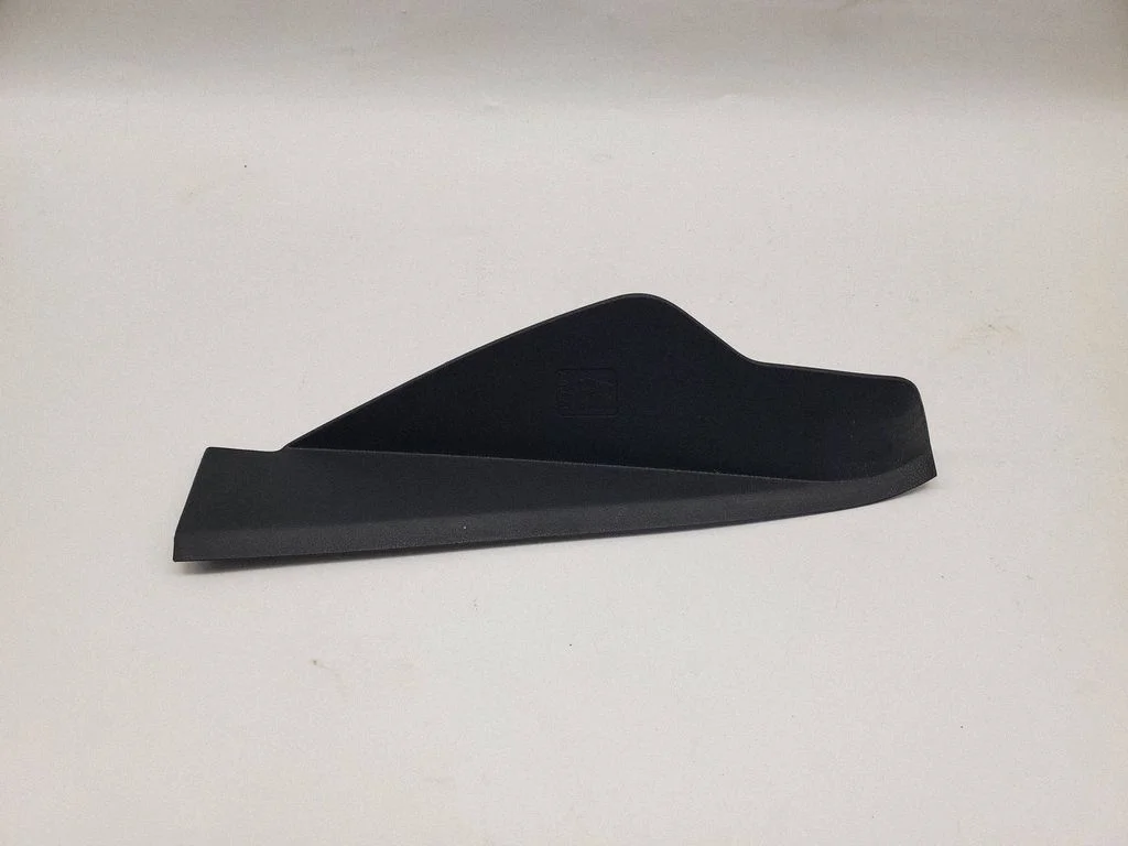Paneļa apdares panelis (sānu) LB5BS04480A