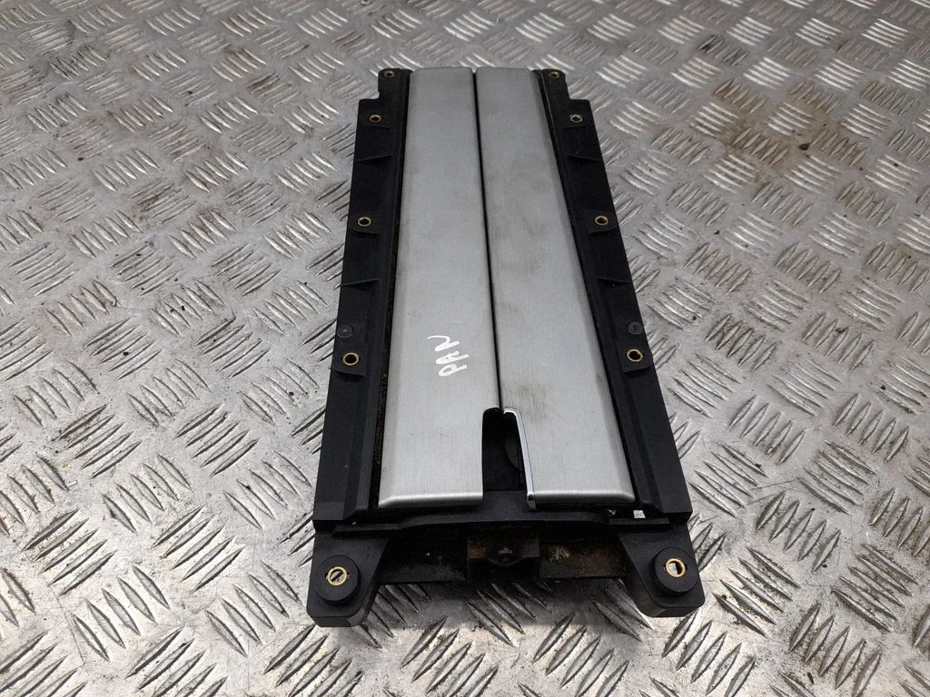 Topsihoidik (tagumine) 97055343500