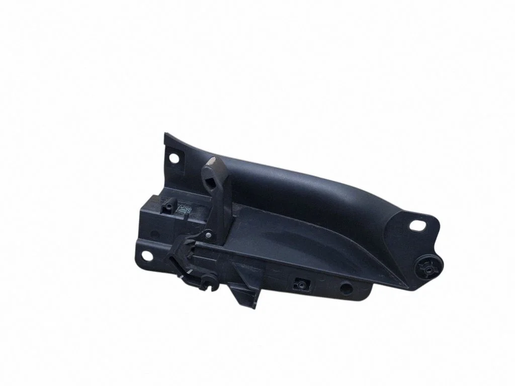 Front door interior handle LJ8BR22601AD