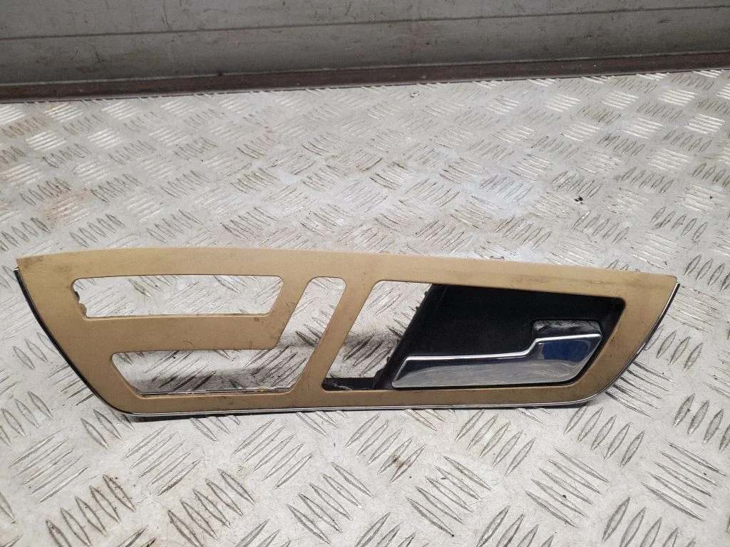 Front door interior handle – Mercedes-Benz S-Class W221 (2005-2013)