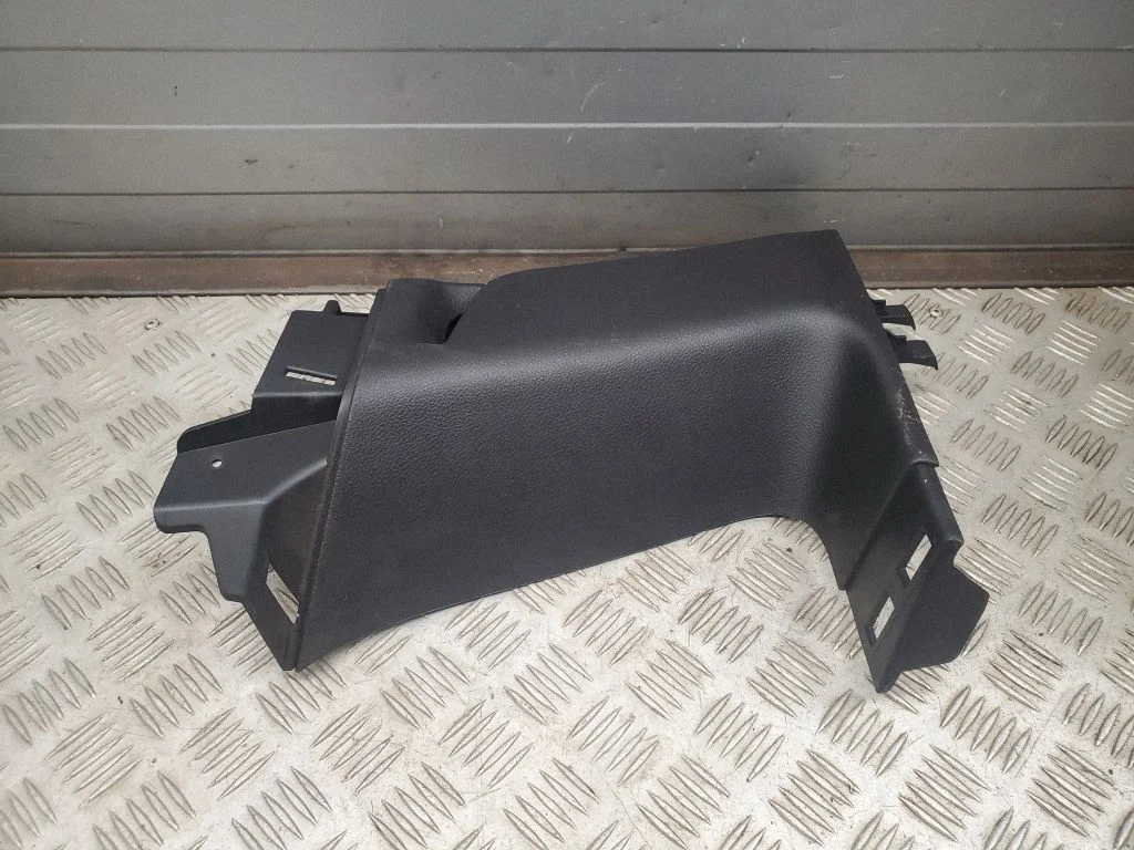 (D) statņa apdare (apakšējā) 1GP02DX9AC
