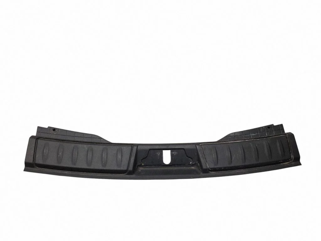 Trunk/boot sill cover protection HK83406A64AD