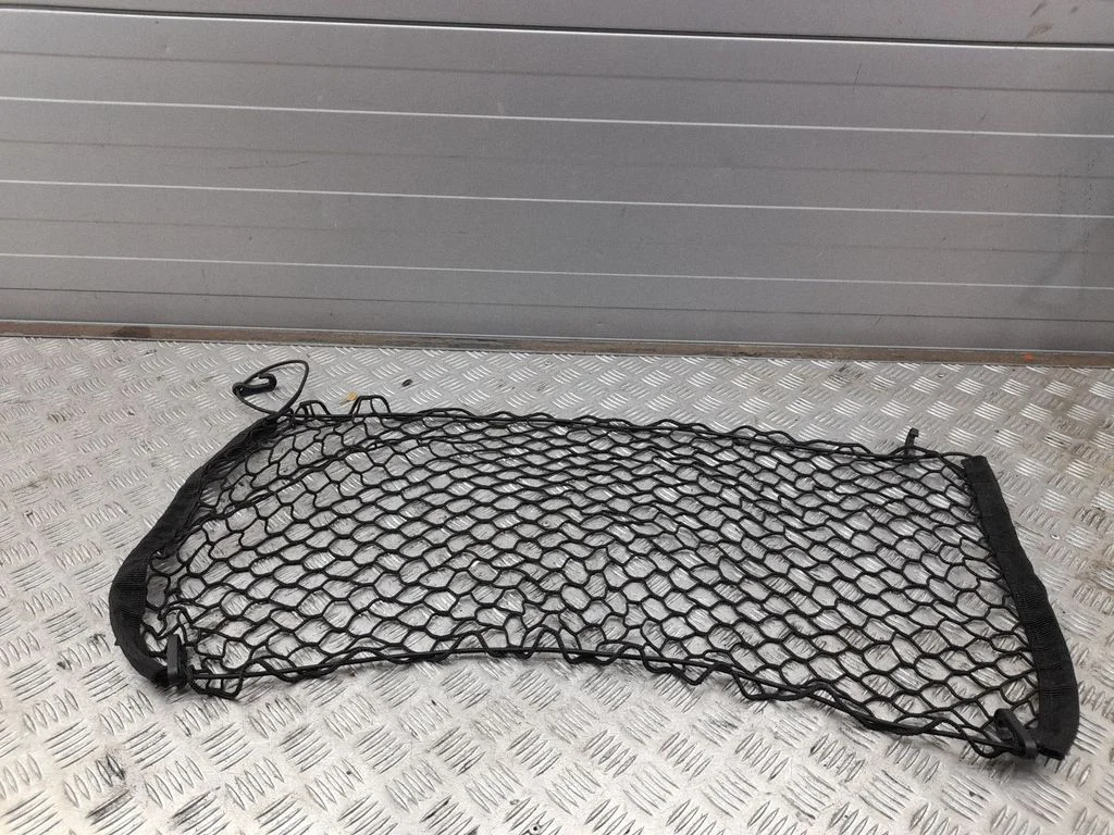 Trunk/boot cargo luggage net – rear