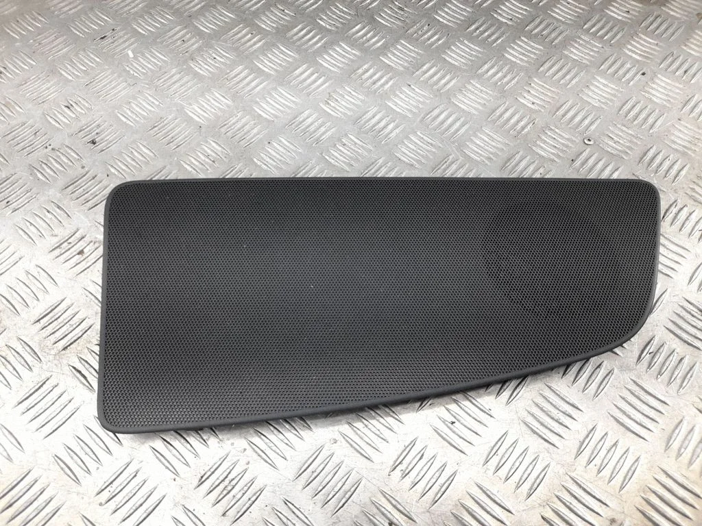 Parcel shelf grill – Audi A8 S8 D4 4H (2010-2016)