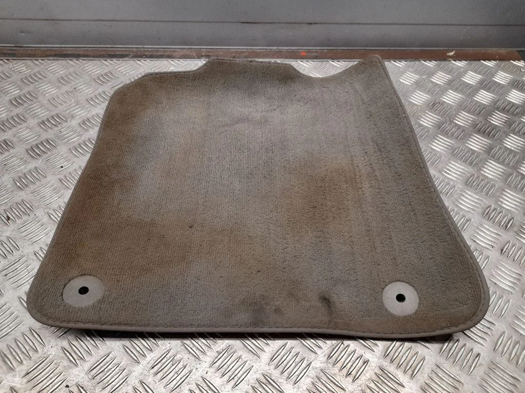 Front floor mat – Audi Q5 SQ5 8R (2008-2017)