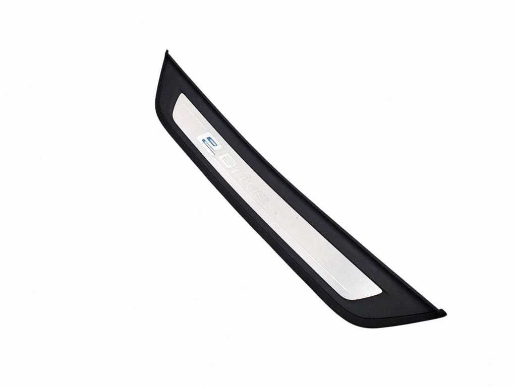 Rear sill trim cover – BMW 5 Series G30 G31 G38 (2016-)