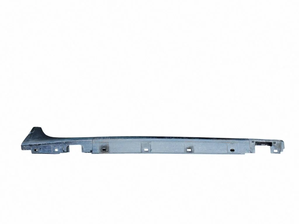 Kāju telpas sānu apdare 4G0853856R
