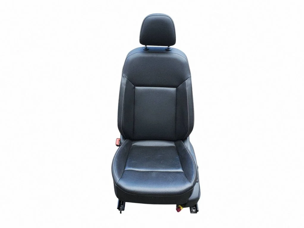 Priekšējais vadītāja sēdeklis 5Q0959760F
