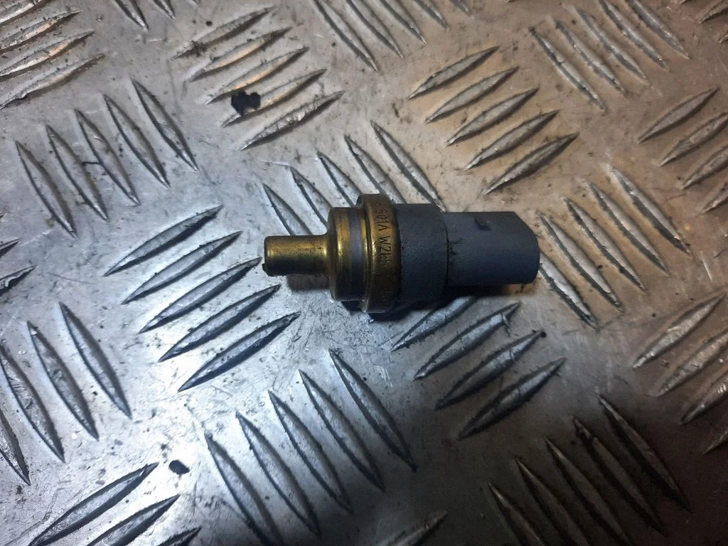 Coolant temperature sensor – Volkswagen Golf Plus (2005-2013)