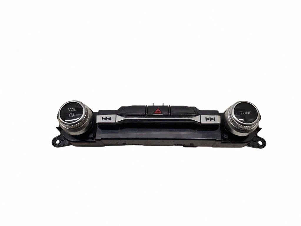 Citi slēdži/rokturi/pārslēdži LB5T18K811AH