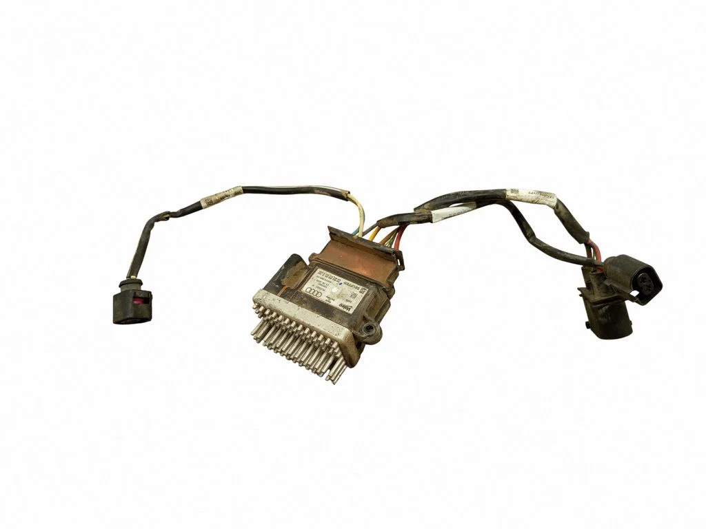 Dzesēšanas ventilatora relejs 8K0959501G