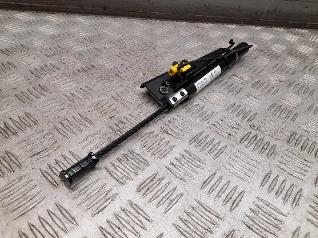 Turvavöö hoiatusrelee 4M0857620A