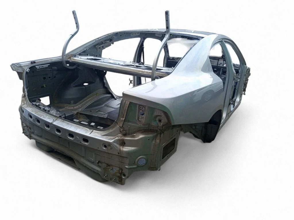 Rear quarter panel – rear right