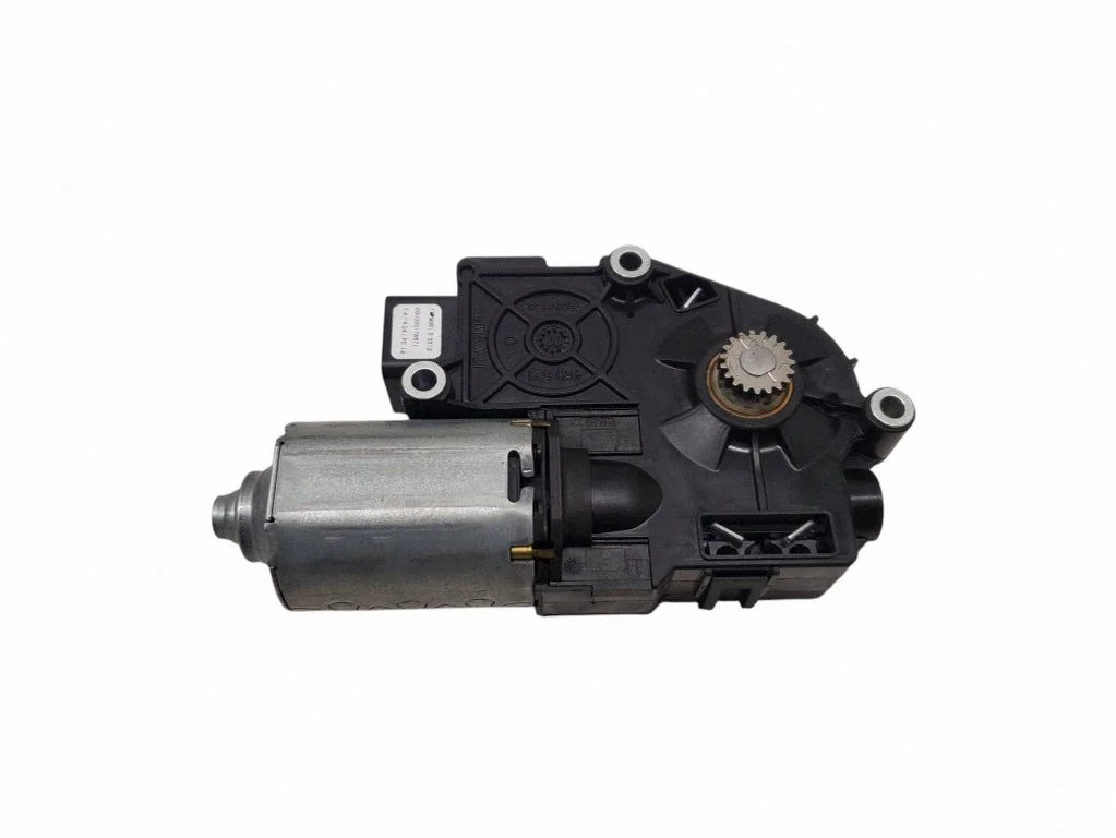 Jumta lūkas motoriņš/piedziņa A2218204742