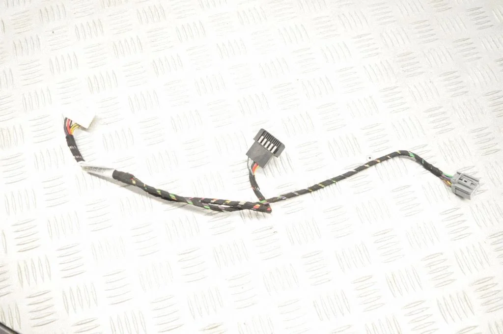 Jumta lūkas elektroinstalācija A1665402510