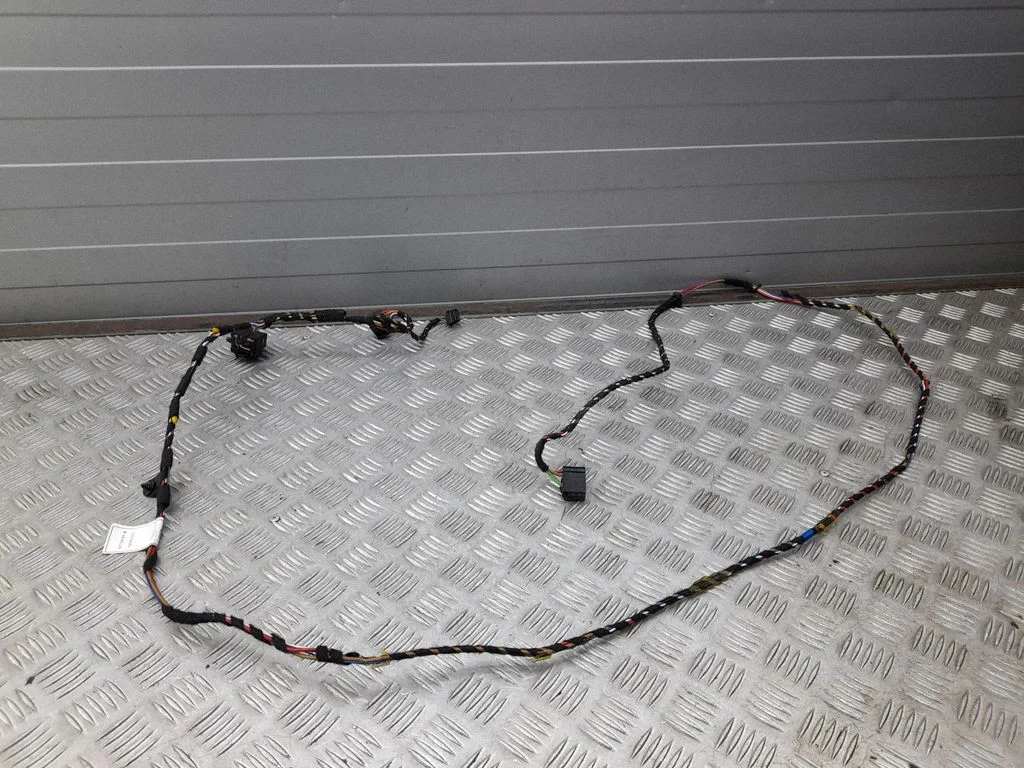 Jumta lūkas elektroinstalācija 3AF971648