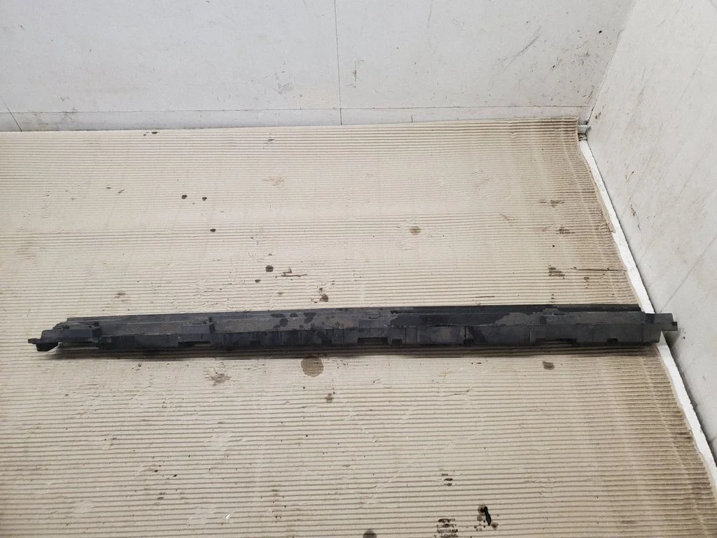 Sill supporting ledge – Volvo S90, V90 (2016-)