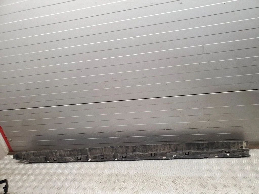 Wzmocnienie progu 7294383