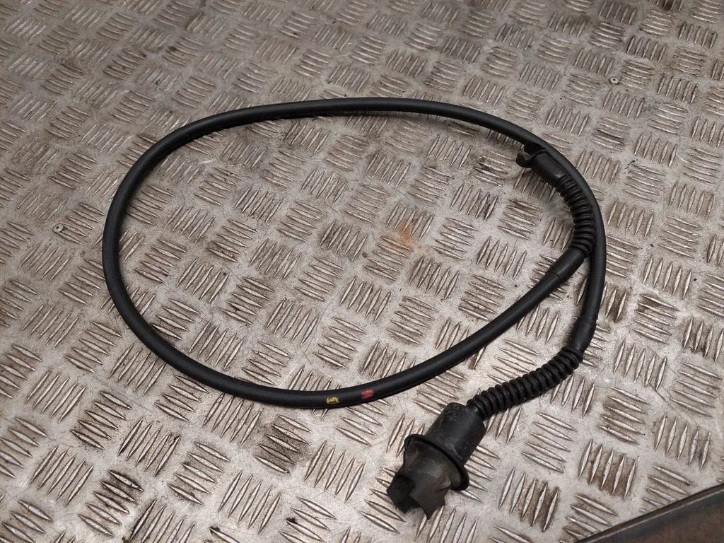 Water drain line hose – BMW 5 Series F10 F11 (2009-2016)