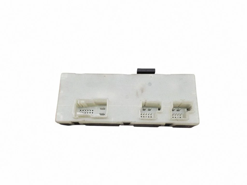 Bagāžnieka vāka vadības bloks – BMW 5. sērija G30 G31 G38 (2016-)