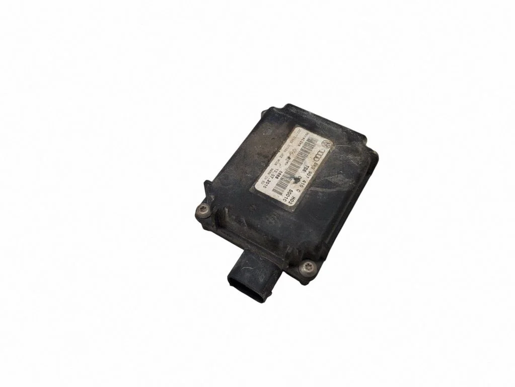 Sterownik centralnego zamka 8K090710C