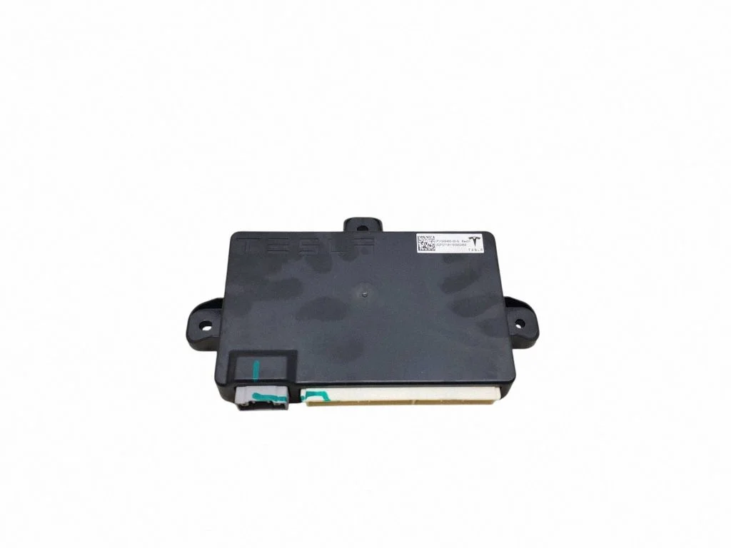 Durvju elektronikas vadības bloks – Tesla Model X (2015-)