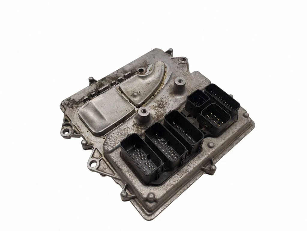 Dzinēja vadības bloks 8604275