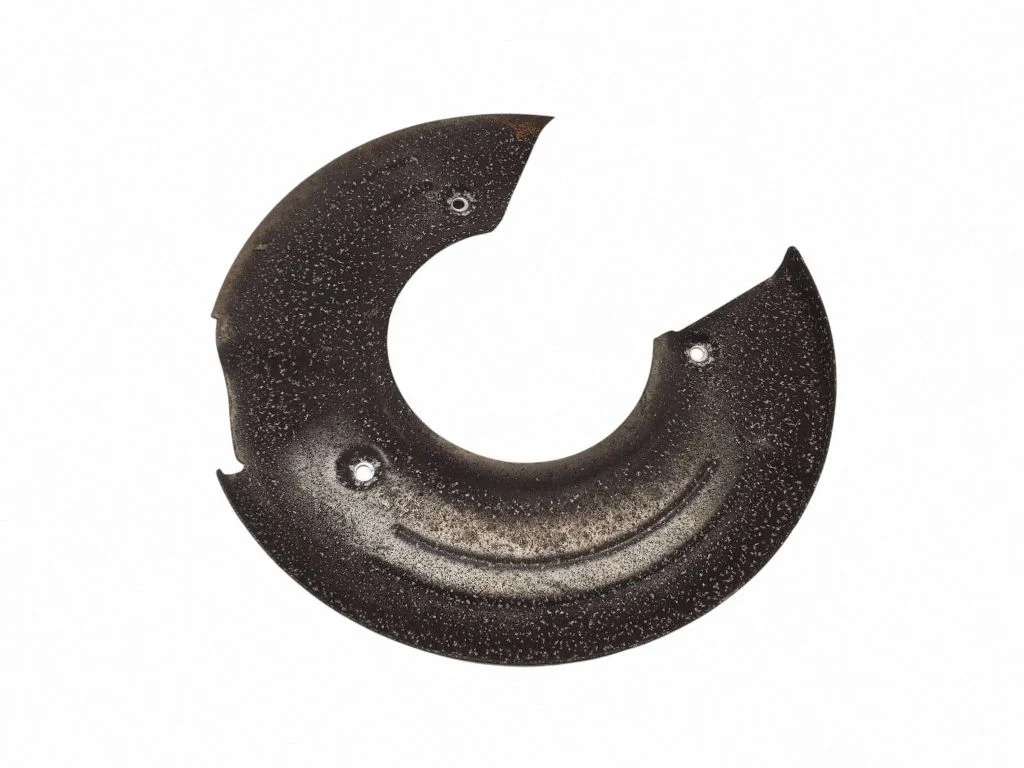 Rear brake disc plate dust cover GX732C028AB