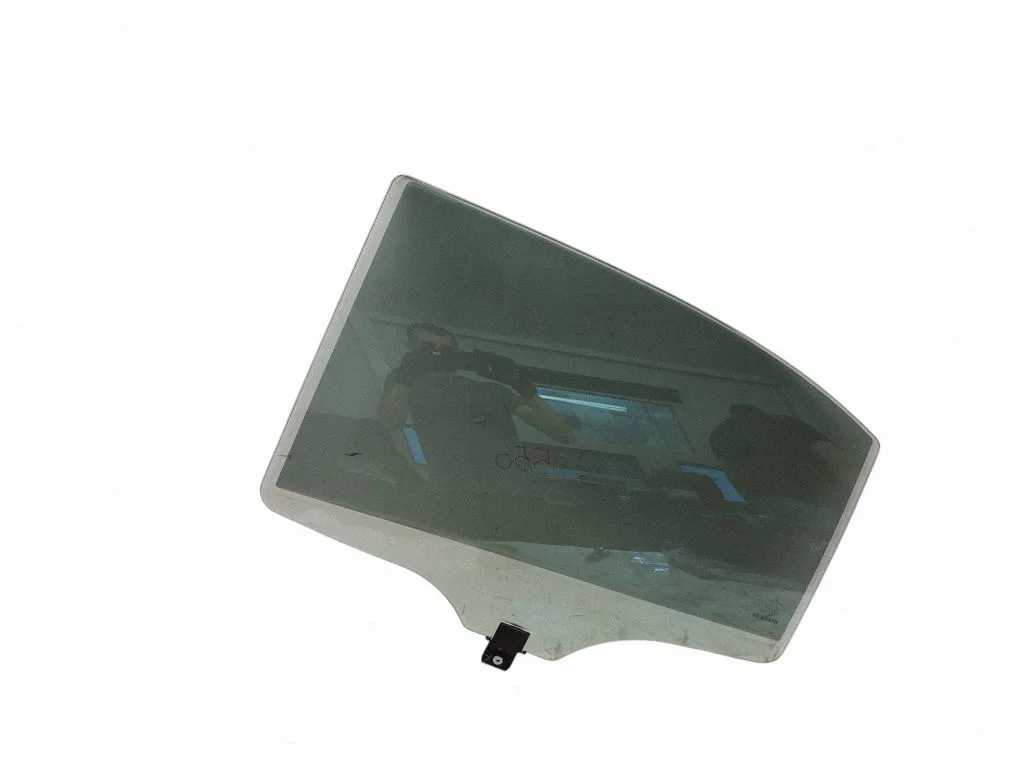 Rear door window glass – Mercedes-Benz S-Class W221 (2005-2013)