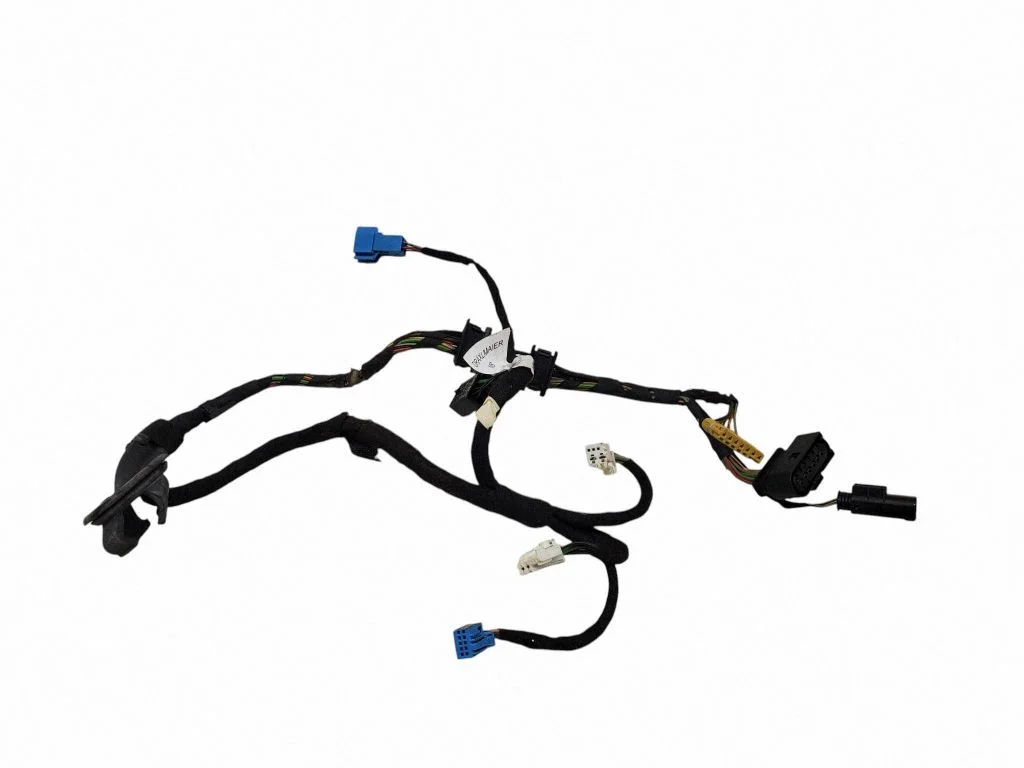 Aizmugurējo durvju vadu instalācija – Mercedes-Benz S klase W221 (2005-2013)