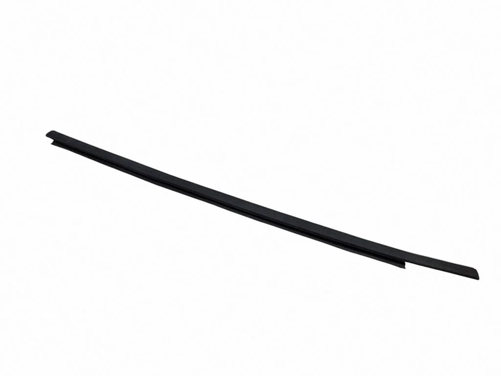 Rear door trim (molding) – Dodge Durango III (2010-)