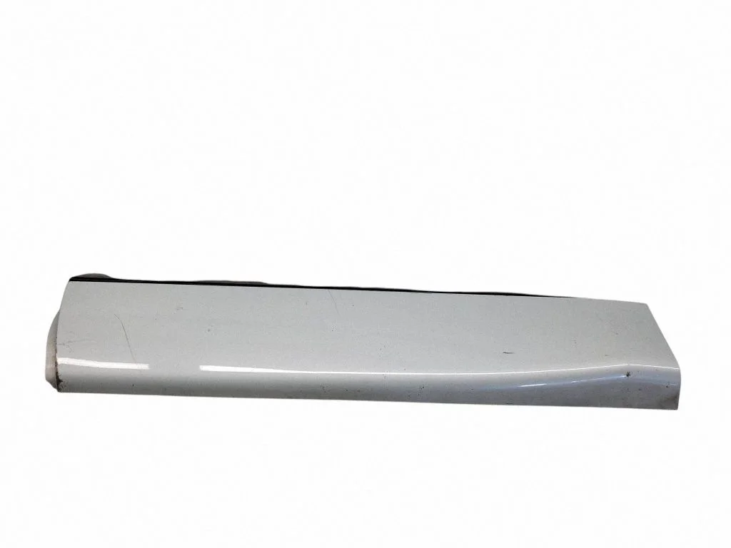 Rear door trim (molding) HK8M274A48ABW