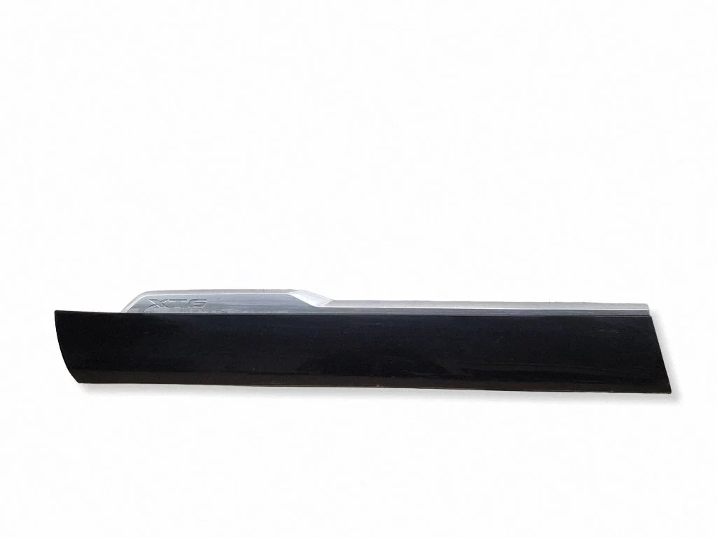 Esiukse liist (mold) 84699993
