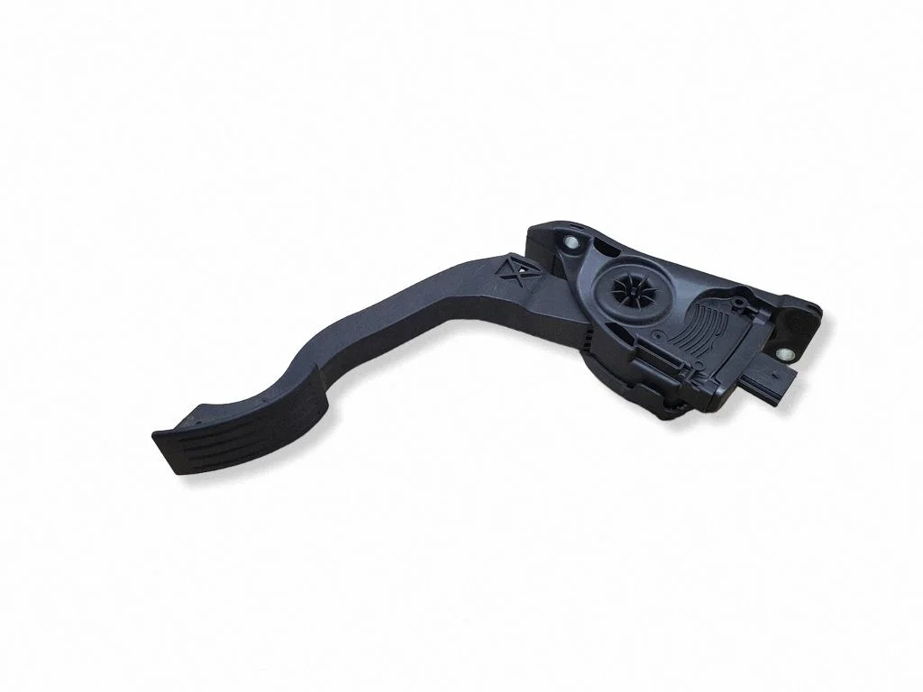 Accelerator throttle pedal – Lincoln MKC (2014-)
