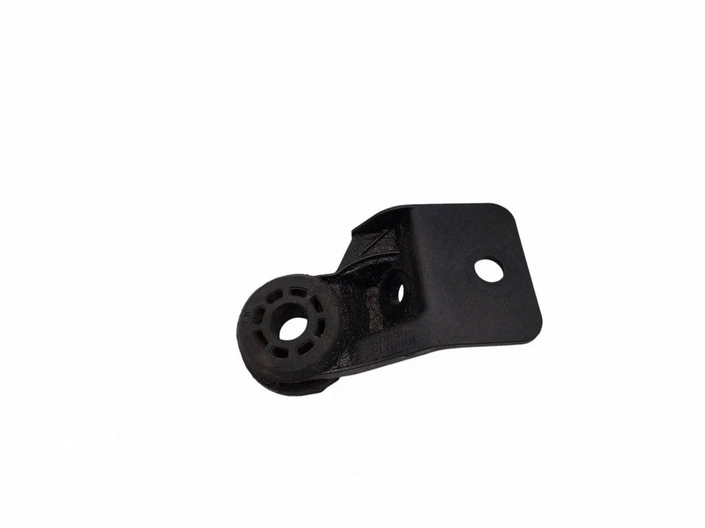 Radiator support slam panel bracket 84009865