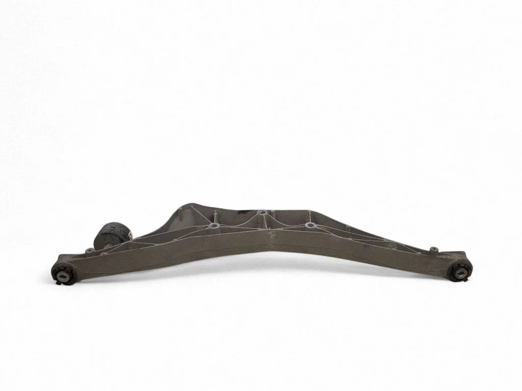 Tagumise reduktori (diferentsiaali) klamber – BMW X1 F48 F49 (2015-2022)