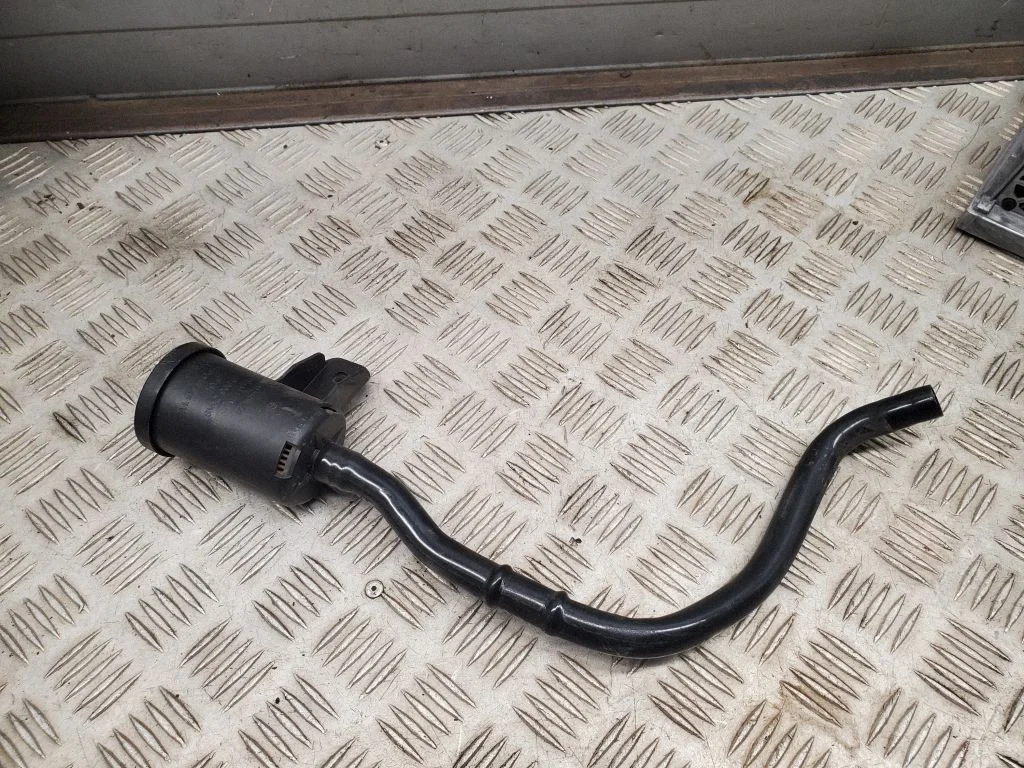 Breather/breather pipe/hose – Audi A5 (2016-2024)