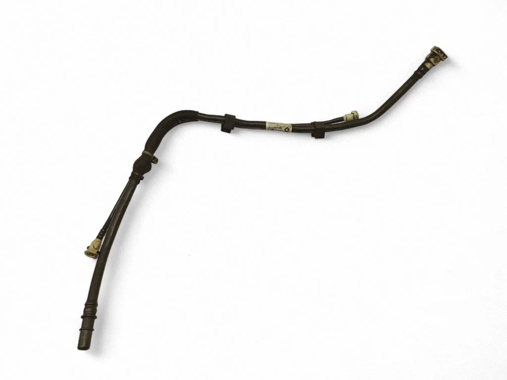 Degvielas caurule (-es) / šļūtene (-es) 52030371AA