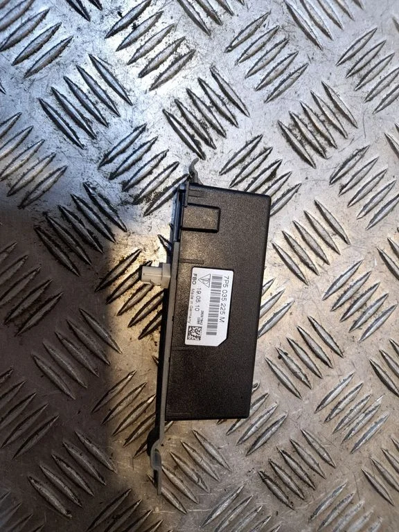 Salongi mugavusantenn – Porsche Cayenne (92A) (2010-2017)
