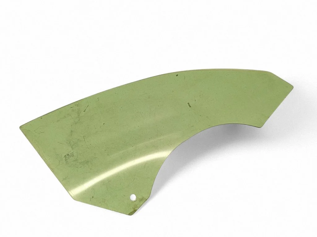 Front door window/glass (coupe) – right