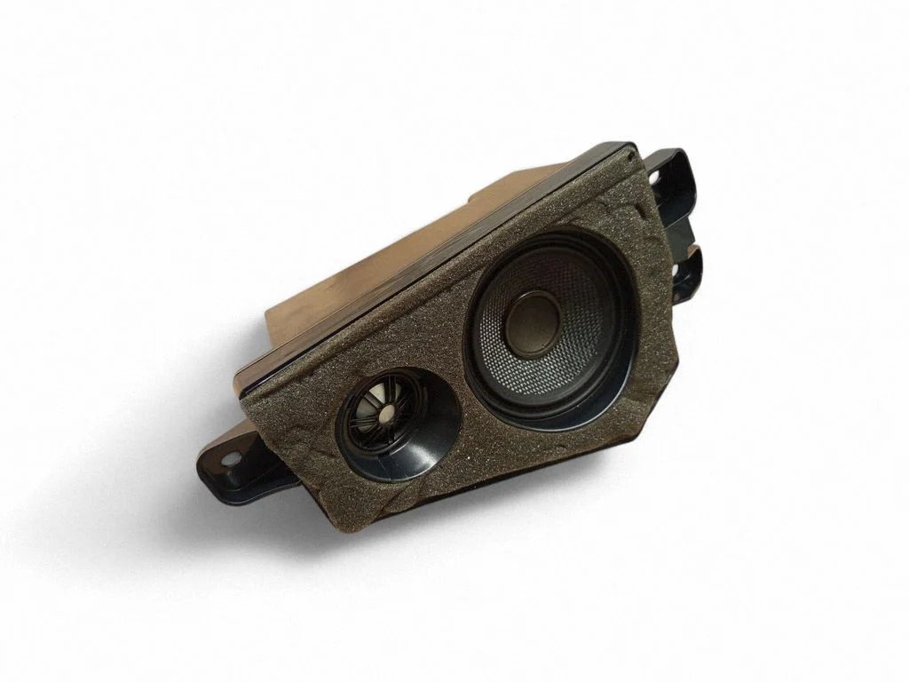 Parcel shelf speaker 9354325