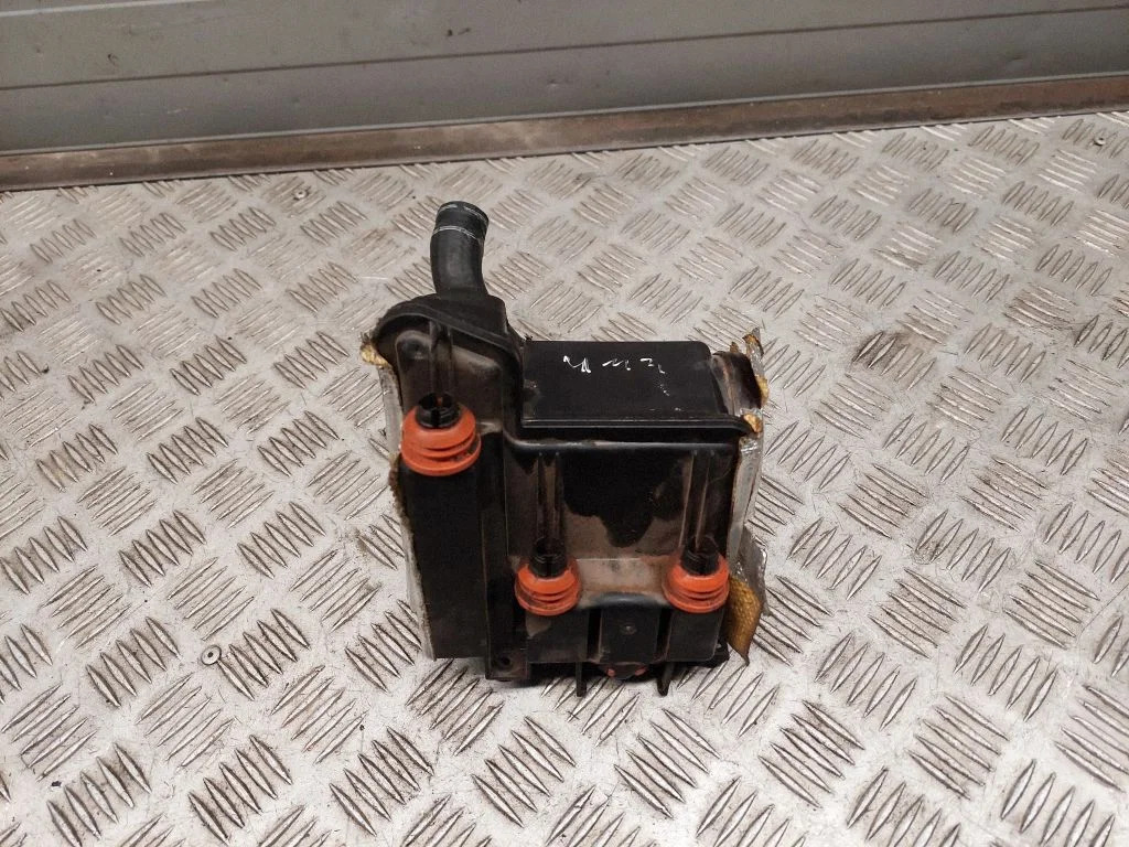 Eļļas nosēdinātājs (separators) 079103542E