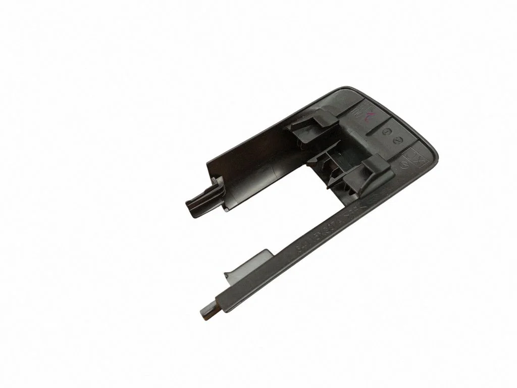 Priekšējā vadītāja sēdekļa sliedes apdare 64115XC07A
