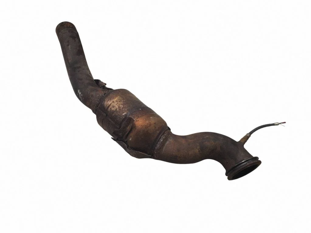 Katalizators/ FAP/DPF cieto daļiņu filtrs – labā