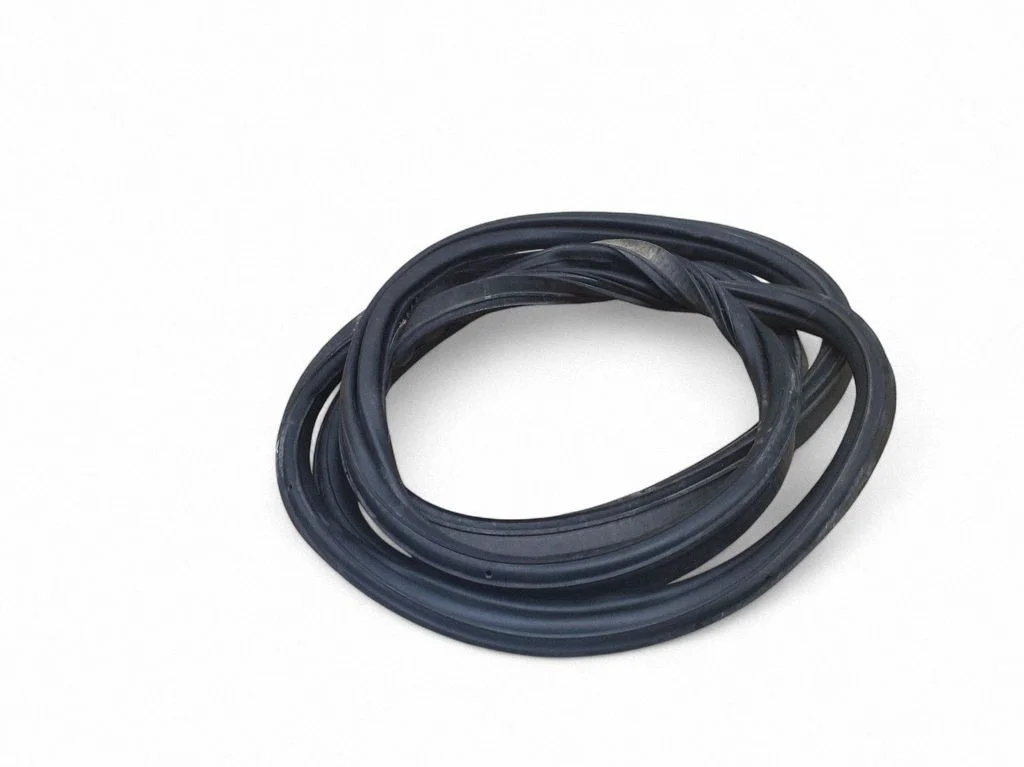 Seal rubber (tailgate) 7385656