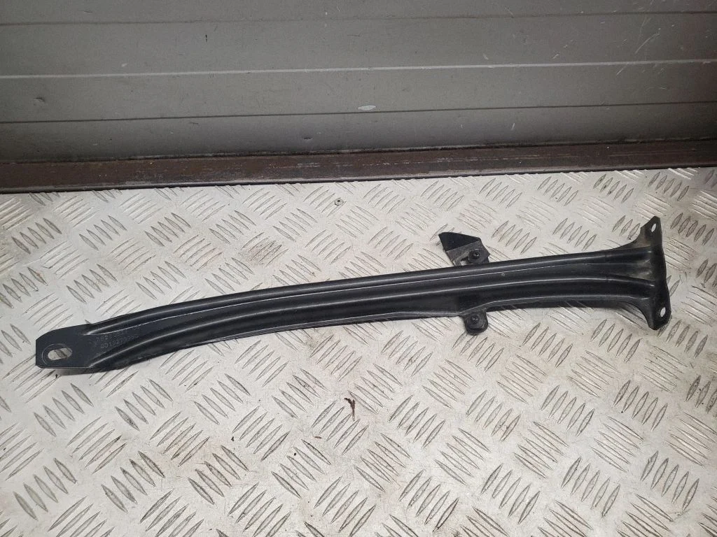 Radiatoru paneļa sānu daļa A2076280524