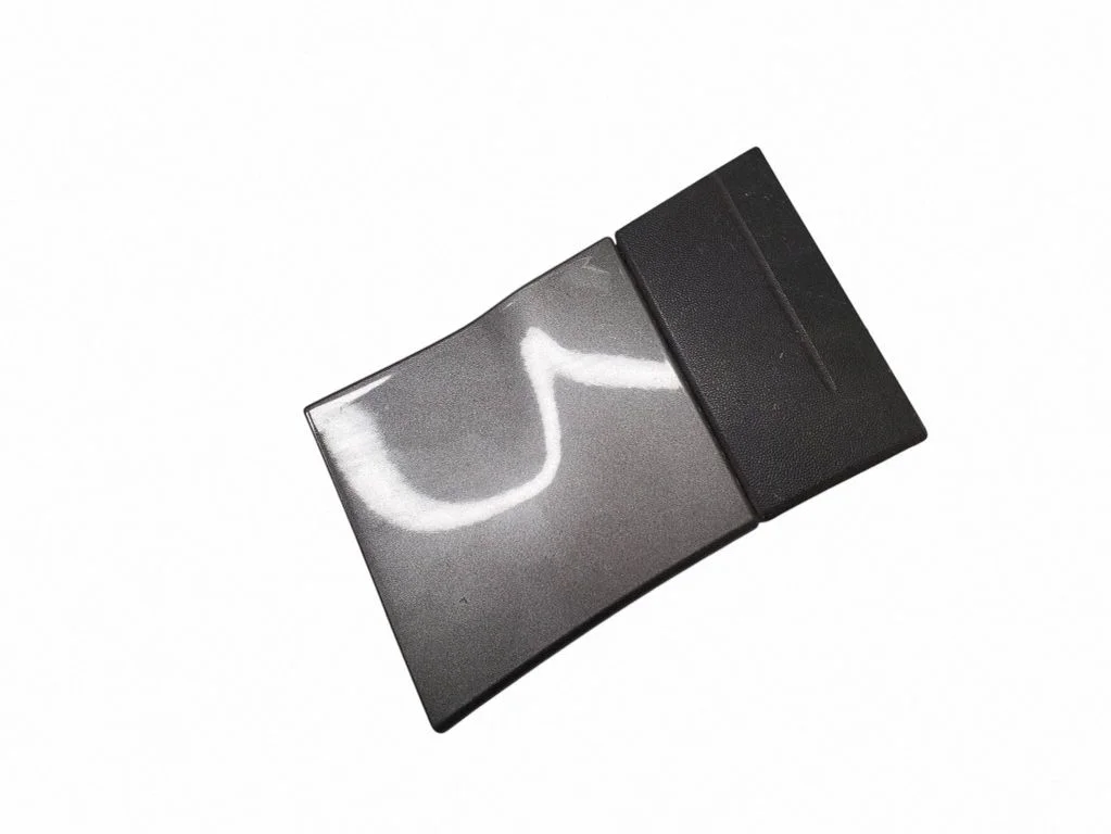 Spārna apdare (moldings) 7P5854959D