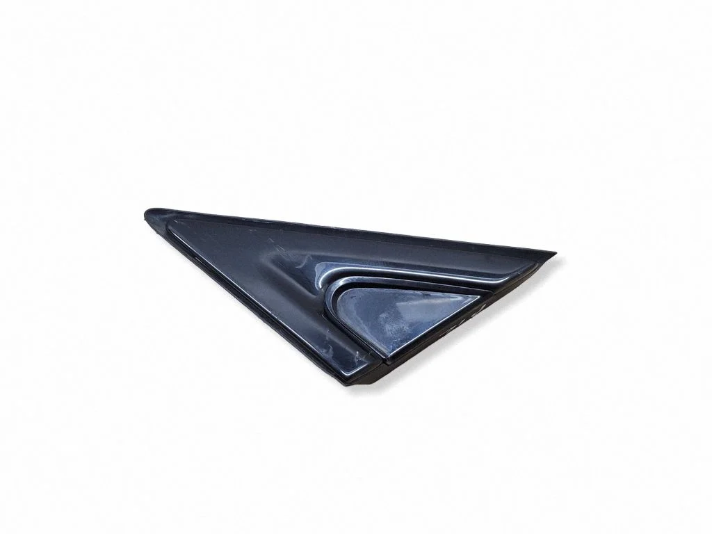 Poritiiva iluliist (molding) 84695099
