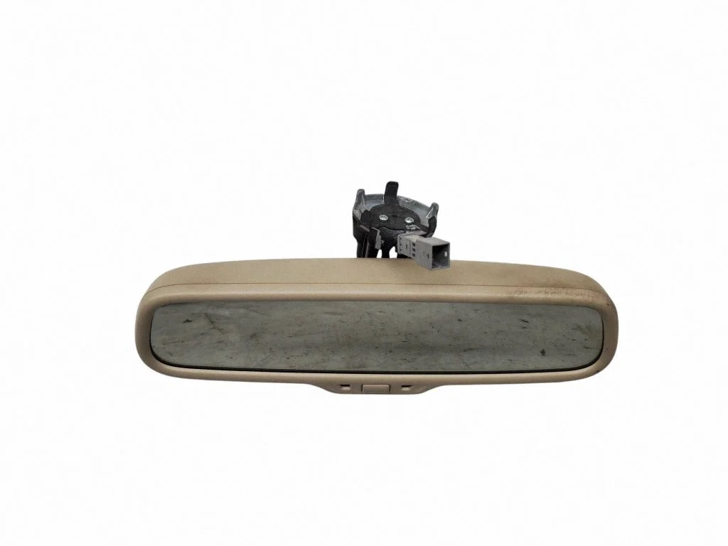 Atpakaļskata spogulis (salonā) 8R0857511A