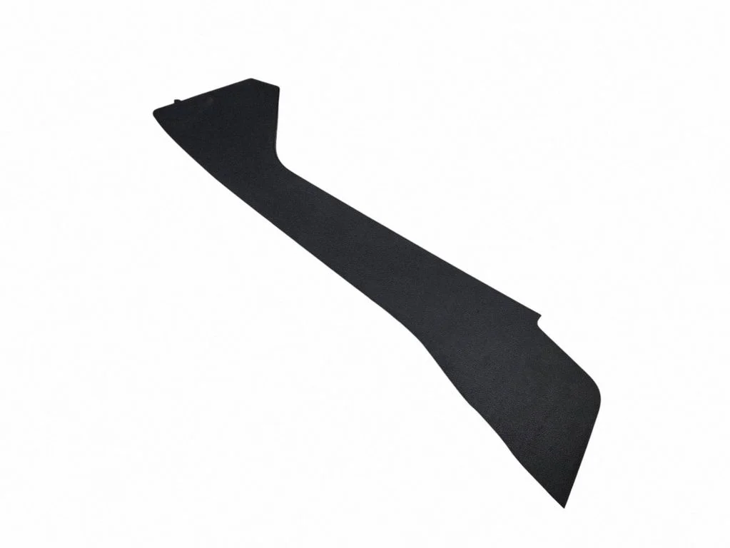 Cita centrālās konsoles (tuneļa) detaļa LB5BS04609AD